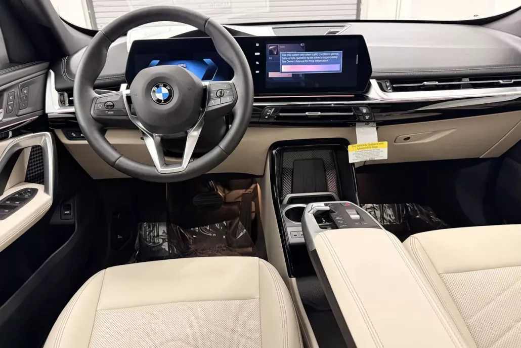 2025 Bmw X1 XDrive28i photo 1
