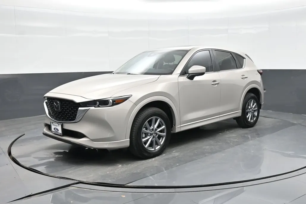 2024 Mazda CX-5 2.5 S Preferred photo 1