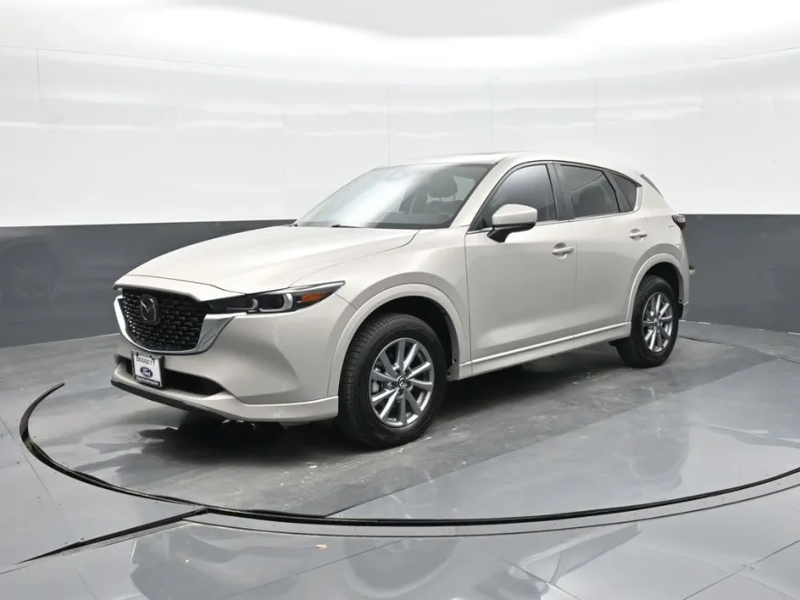 2024 Mazda CX-5 2.5 S Preferred photo 1