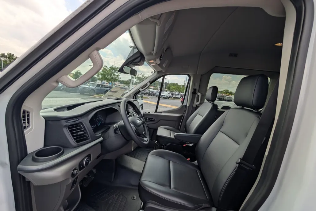 2025 Ford Transit Passenger XL photo 1