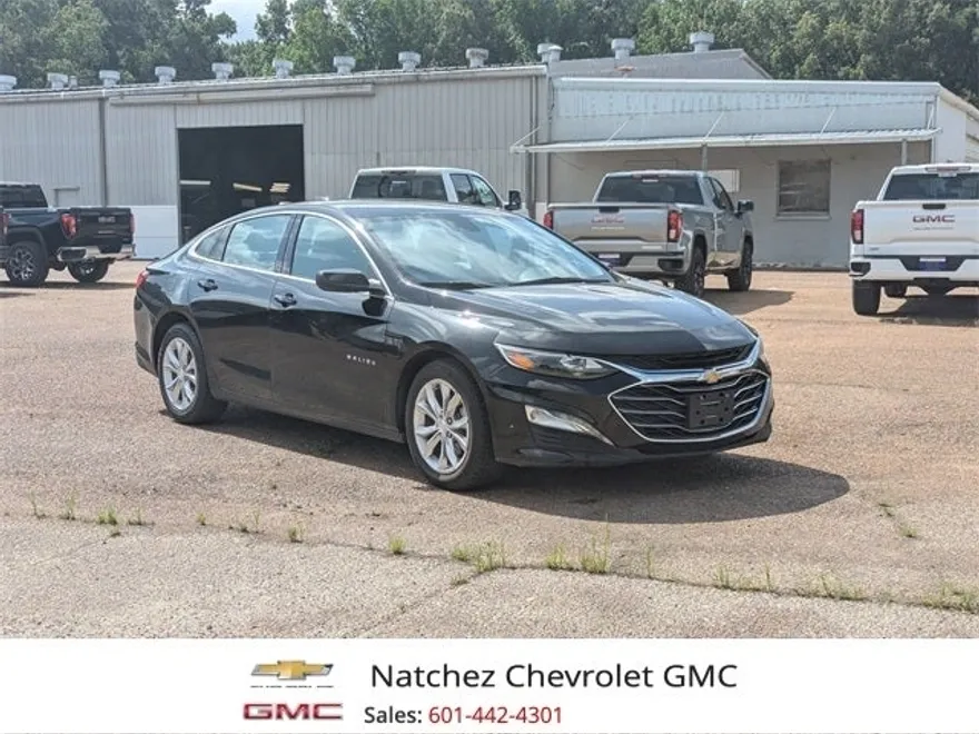 2023 Chevrolet Malibu 1LT photo 1