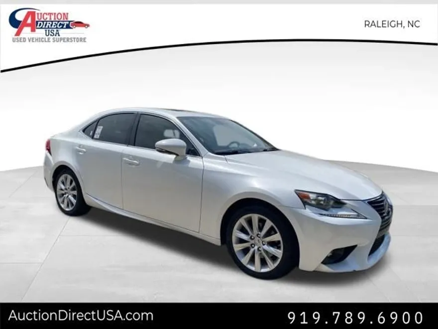 2015 Lexus IS 250 photo 1
