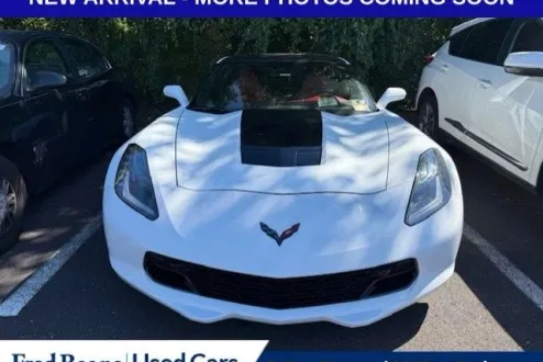 2019 Chevrolet Corvette Stingray 2LT photo 2