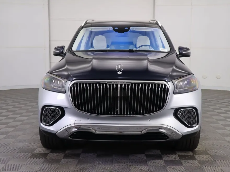 2025 Mercedes Benz GLS Maybach 600 4MATIC photo 1