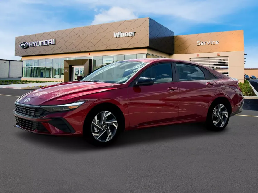 2025 Hyundai Elantra SEL Sport photo 1