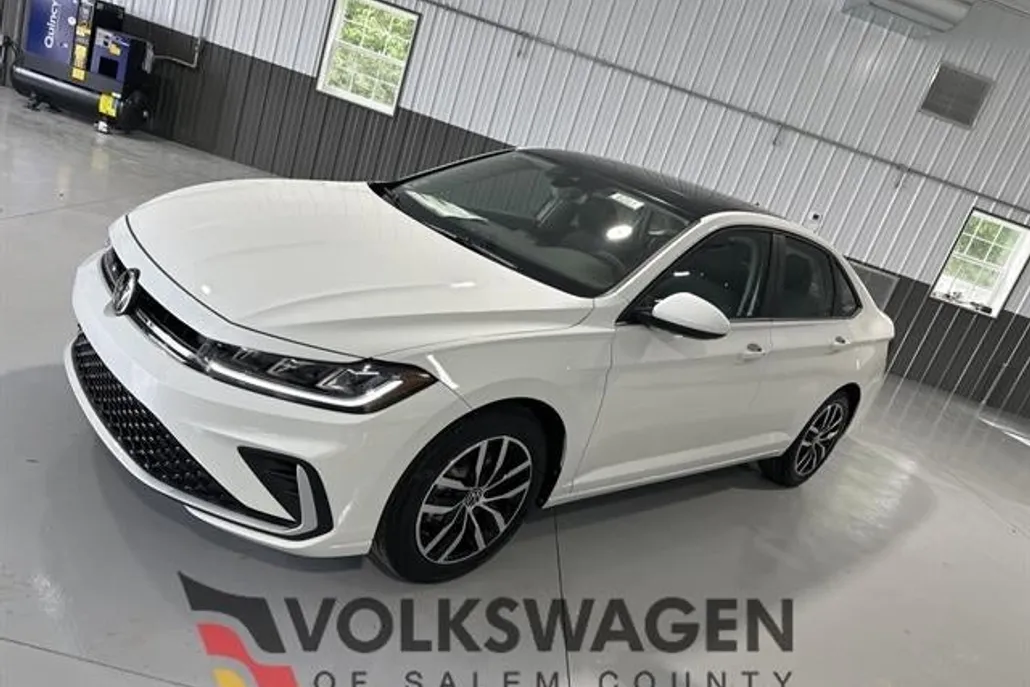 2025 Volkswagen Jetta 1.5T SE photo 1