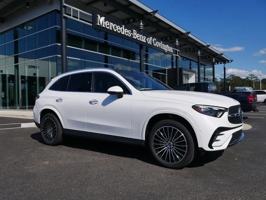 2026 Mercedes Benz GLC 300 4MATIC photo 1