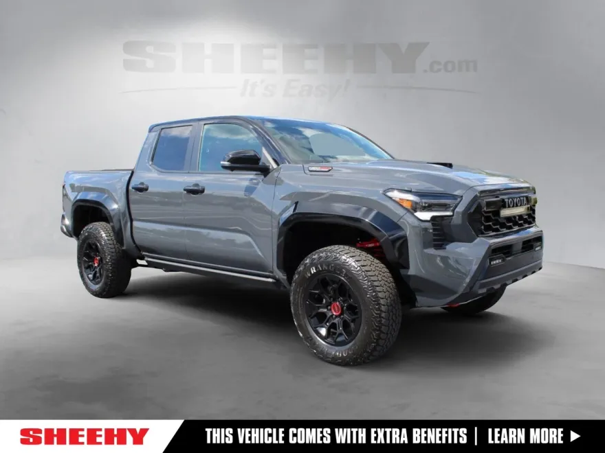 2025 Toyota Tacoma TRD Pro 4x4 photo 1