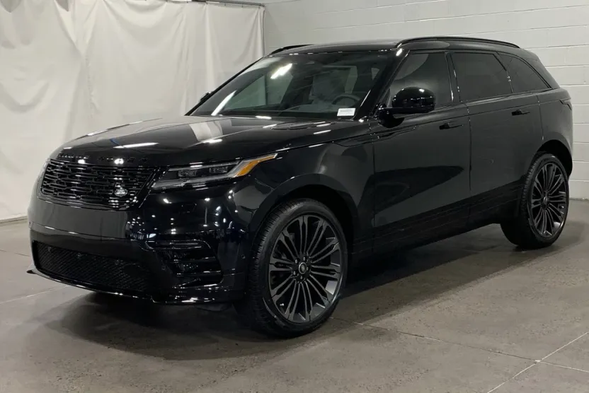 2026 Land Rover Range Rover Velar SE photo 1
