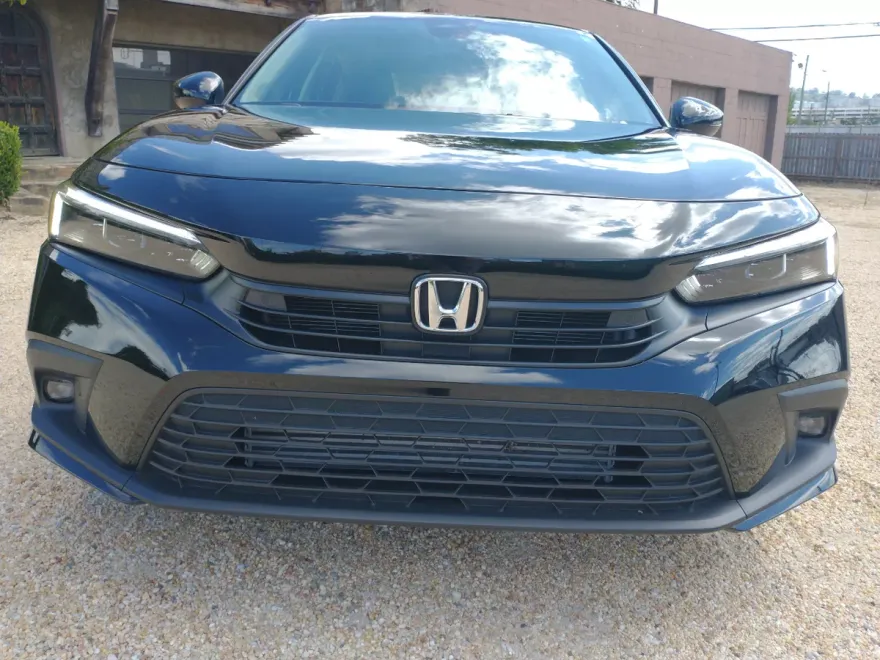 2024 Honda Civic Touring photo 1