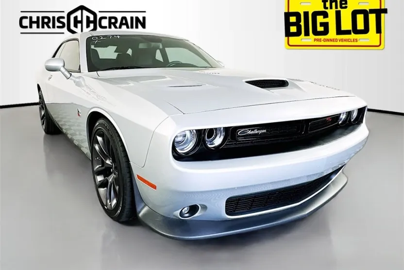 2023 Dodge Challenger R/T Scat Pack photo 1