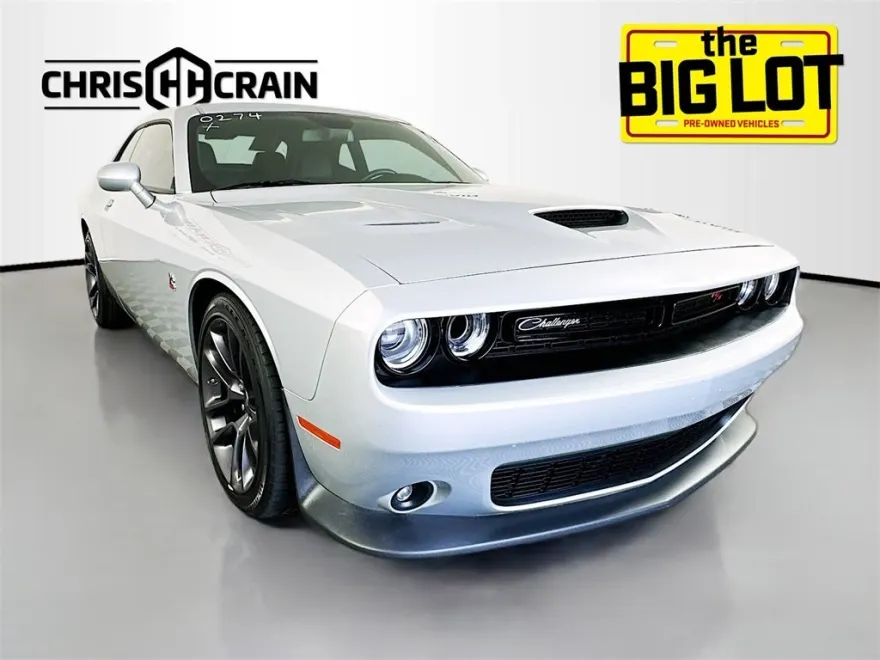 2023 Dodge Challenger R/T Scat Pack photo 1