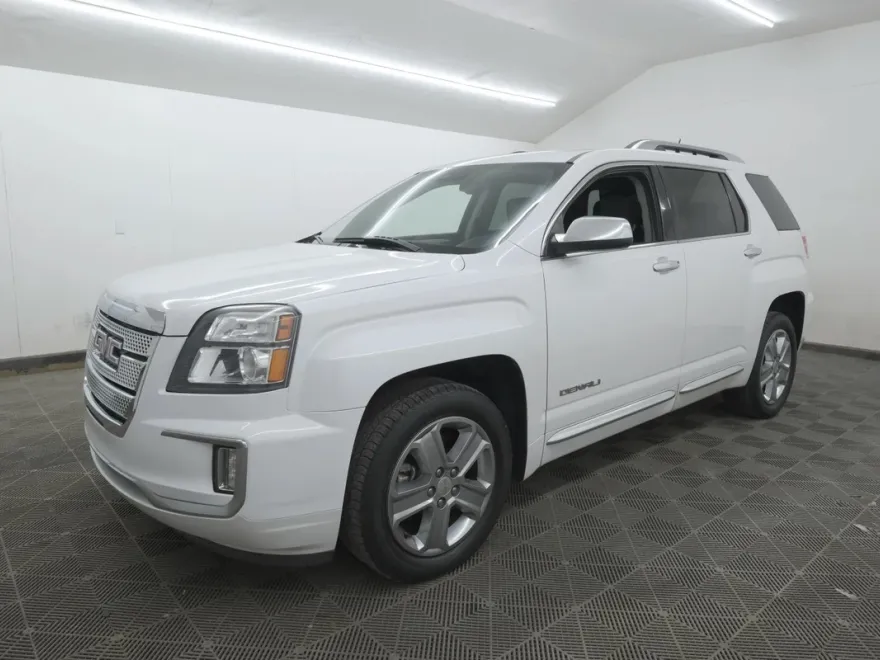 2017 Gmc Terrain Denali photo 1