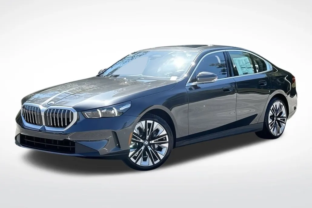 2025 Bmw 530i photo 1