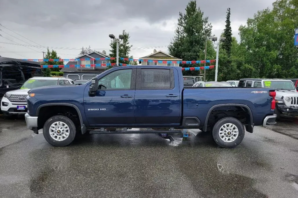 2023 Chevrolet Silverado 2500HD photo 1