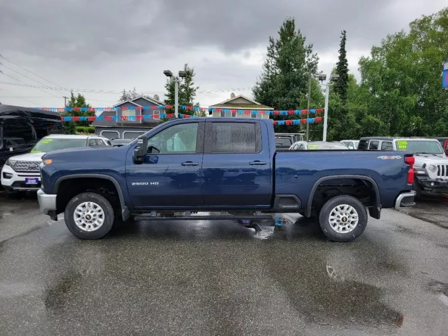 2023 Chevrolet Silverado 2500HD photo 1