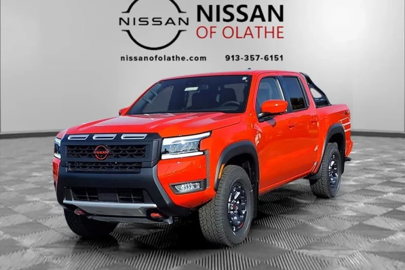 2025 Nissan Frontier PRO-4X photo 1