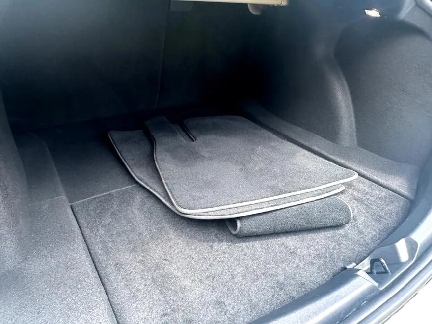 2023 Tesla Model 3 Long Range photo 28