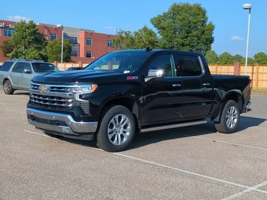 2026 Chevrolet Silverado 1500 LTZ photo 1