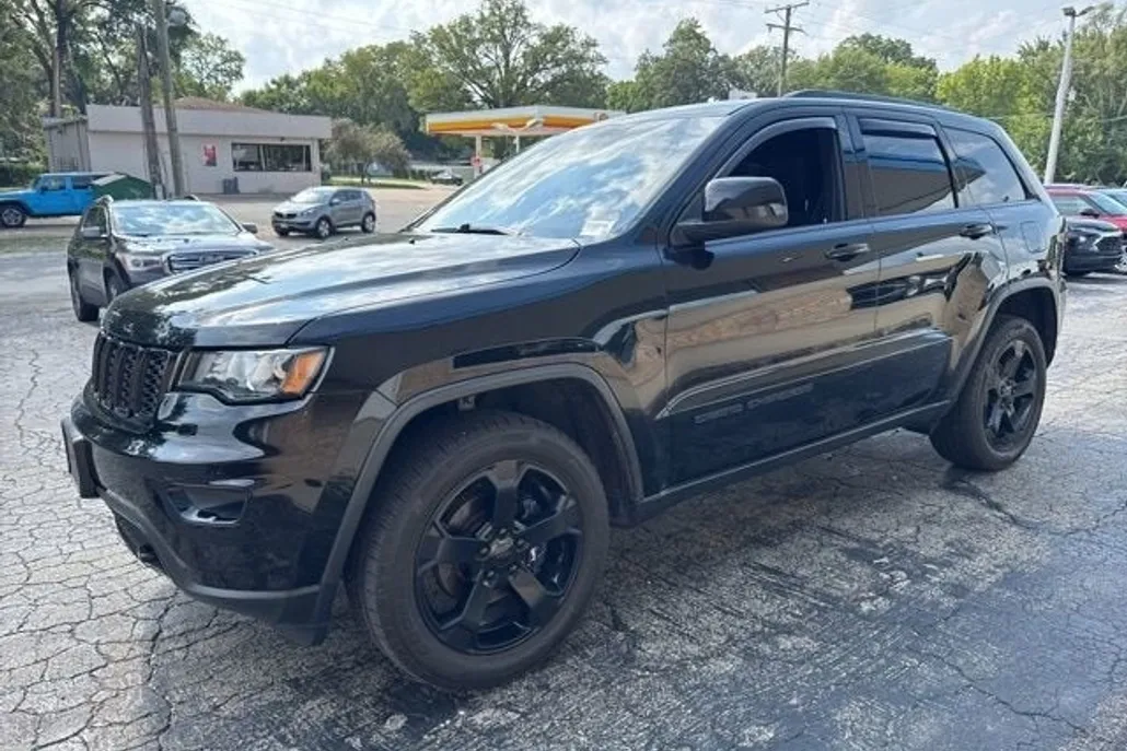 2019 Jeep Grand Cherokee Upland photo 1