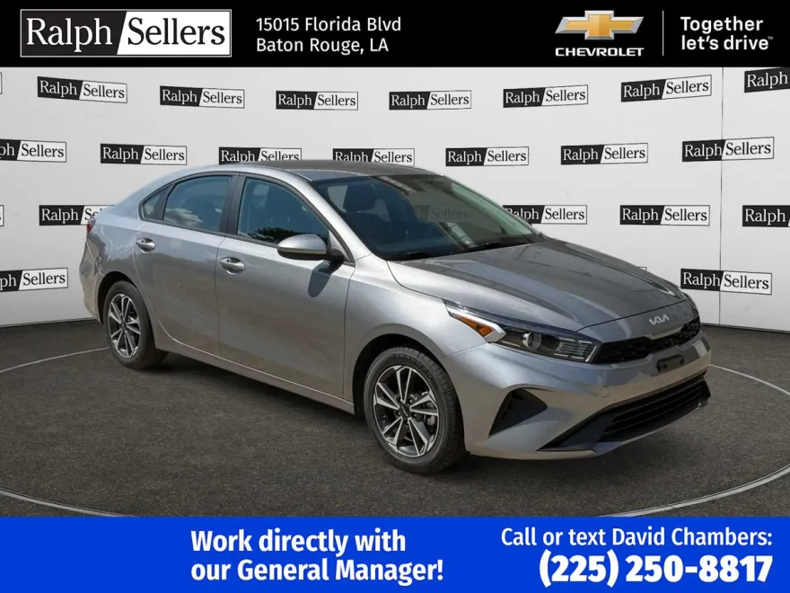2024 Kia Forte LXS photo 1