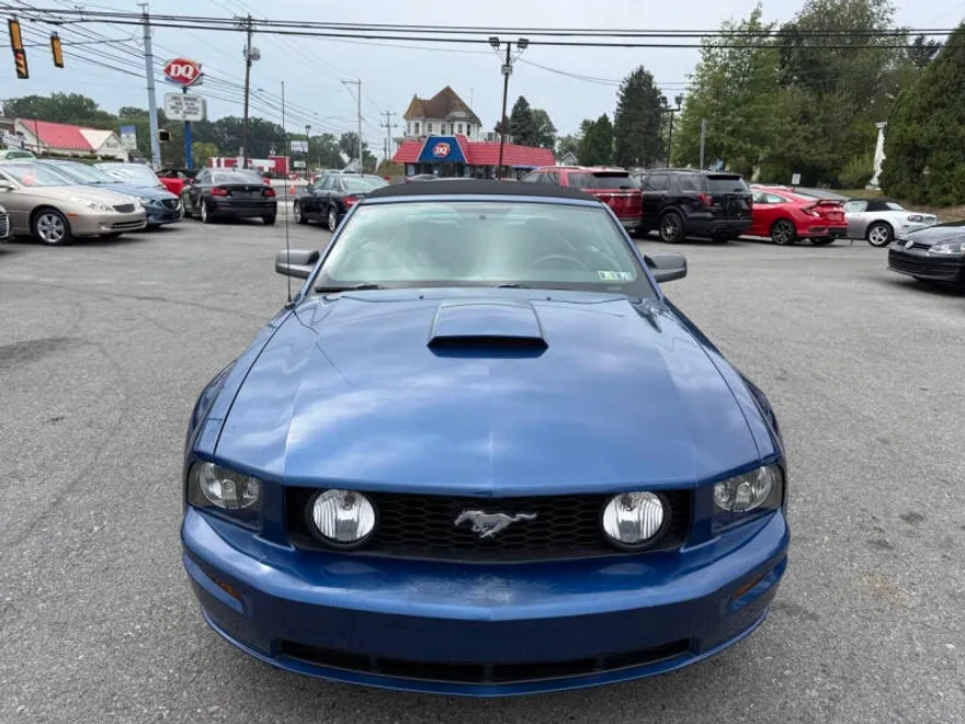 2008 Ford Mustang GT Premium photo 1
