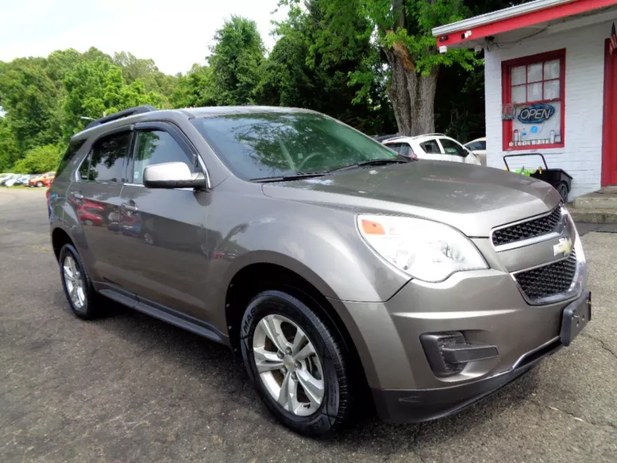 2011 Chevrolet Equinox photo 1