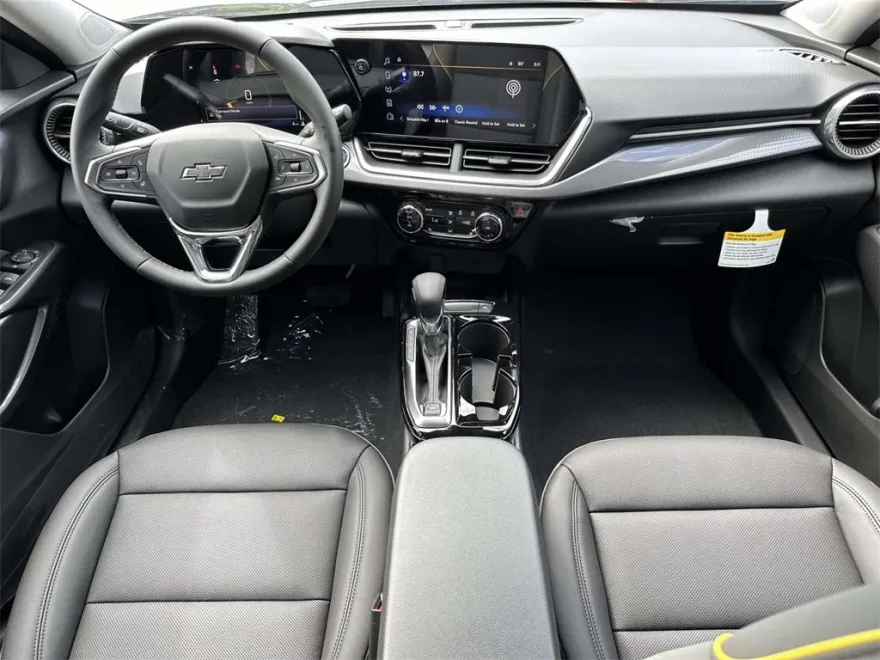 2026 Chevrolet Trax ACTIV photo 1