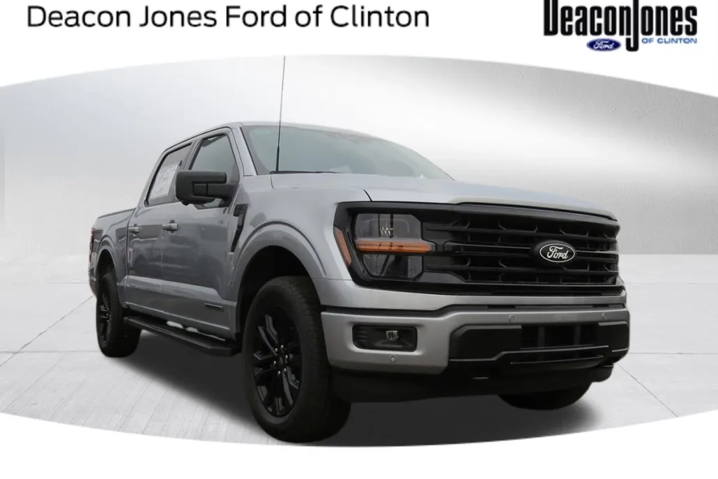 2024 Ford F-150 XLT photo 1