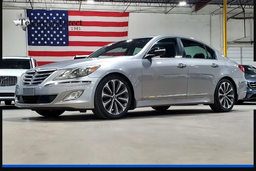 2013 Hyundai Genesis 5.0 R-Spec photo 1