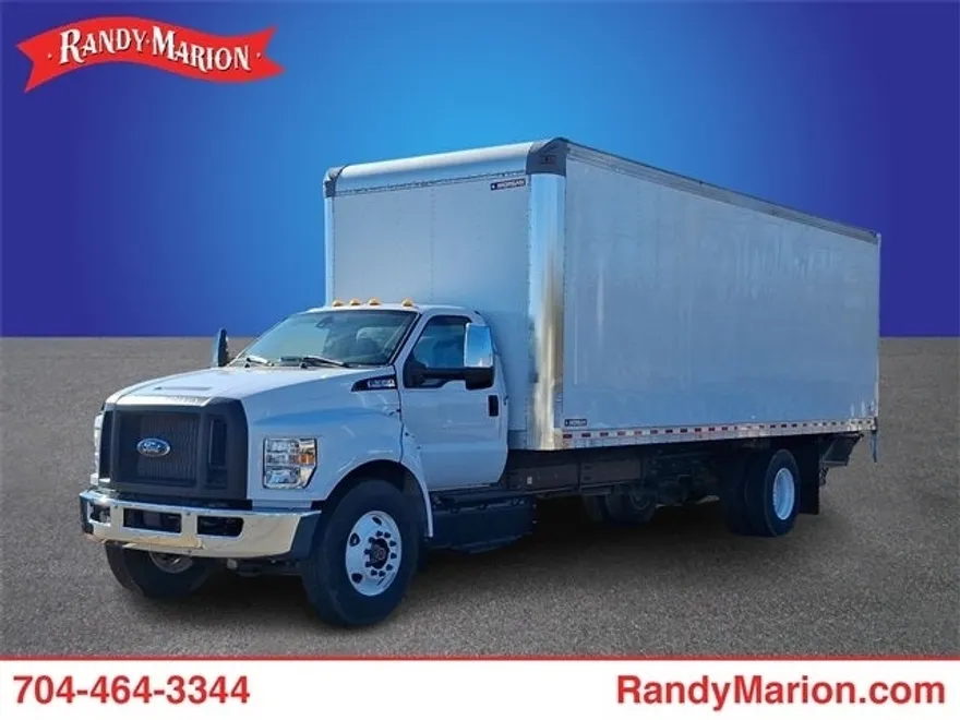 2023 Ford F-650 photo 1