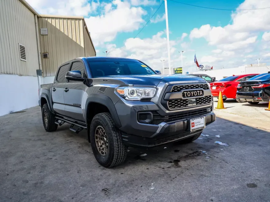 2023 Toyota Tacoma Trail Edition photo 1