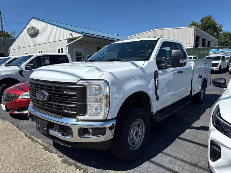 2026 Ford F-250 XL photo 1