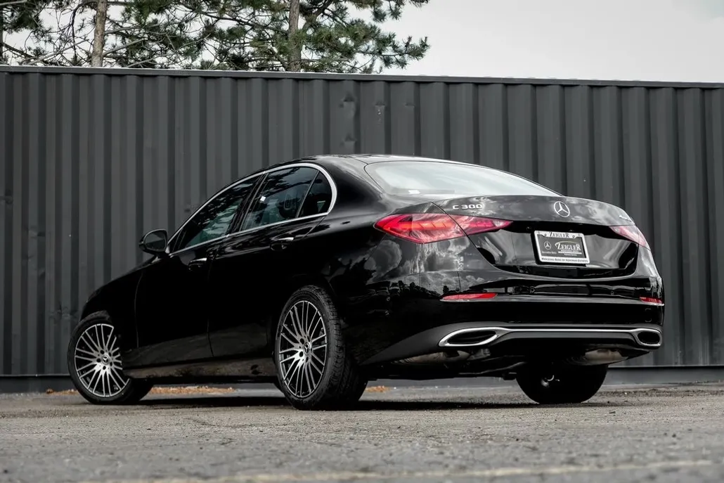 2025 Mercedes Benz C 300 4MATIC photo 1