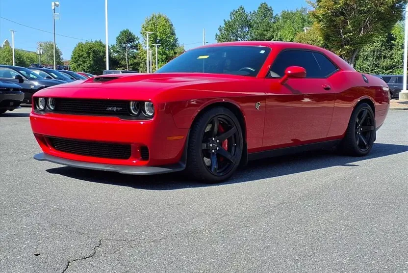 2017 Dodge Challenger SRT8 Hellcat photo 1
