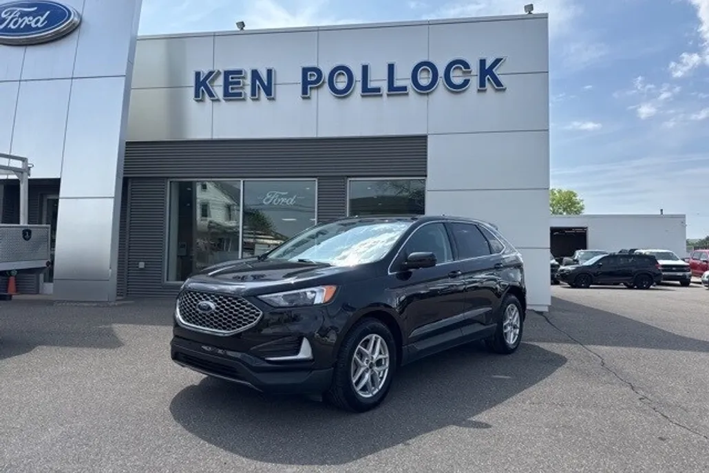 2024 Ford Edge SEL photo 1