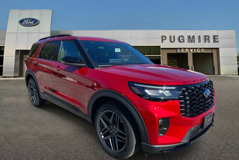 2025 Ford Explorer ST photo 1