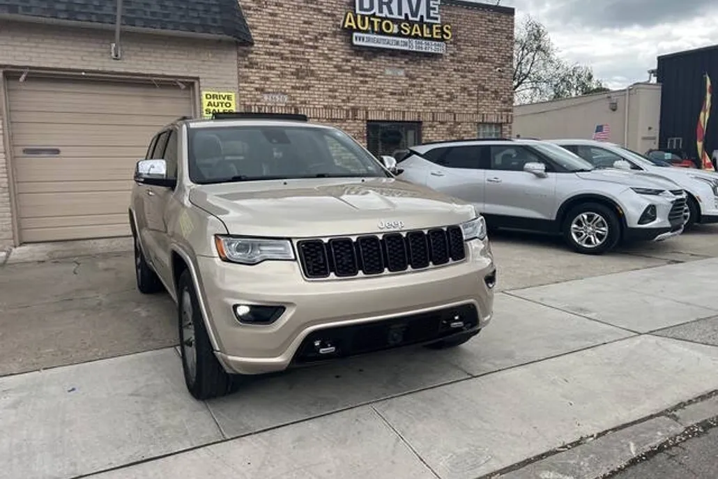 2015 Jeep Grand Cherokee Overland photo 1