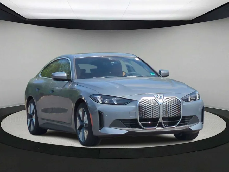 2025 Bmw i4 eDrive40 photo 1