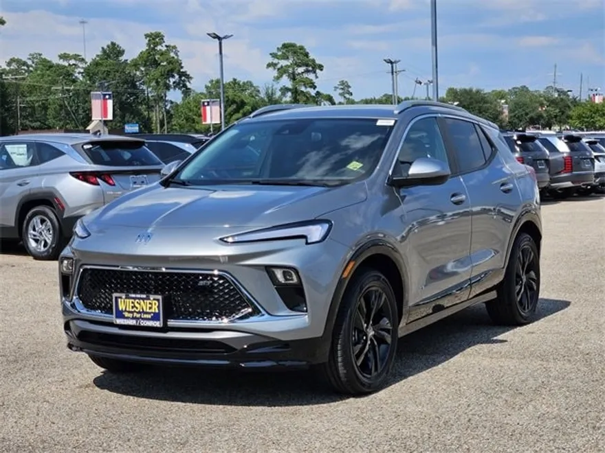 2026 Buick Encore GX Sport Touring photo 1