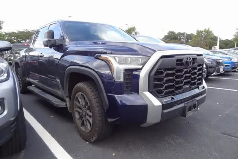 2022 Toyota Tundra Limited photo 1