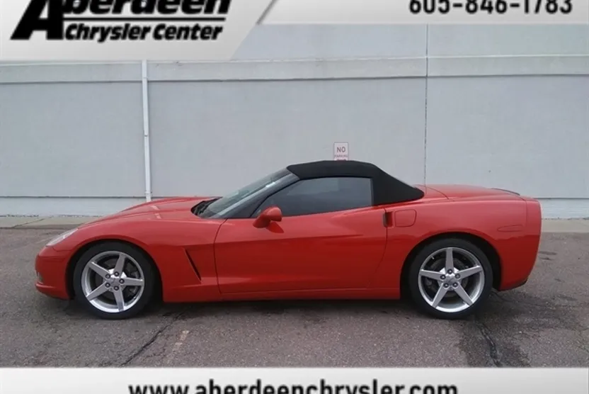 2005 Chevrolet Corvette Base photo 1