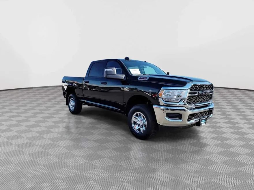 2024 Ram 2500 Tradesman photo 1