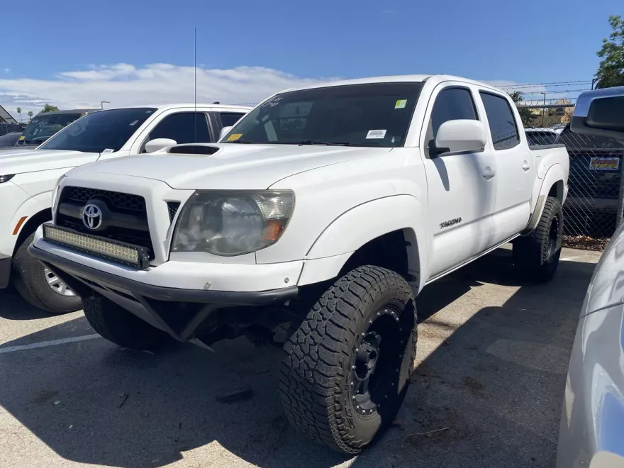 2011 Toyota Tacoma PreRunner photo 1