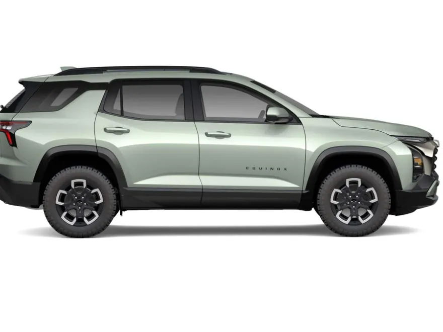 2026 Chevrolet Equinox ACTIV photo 1