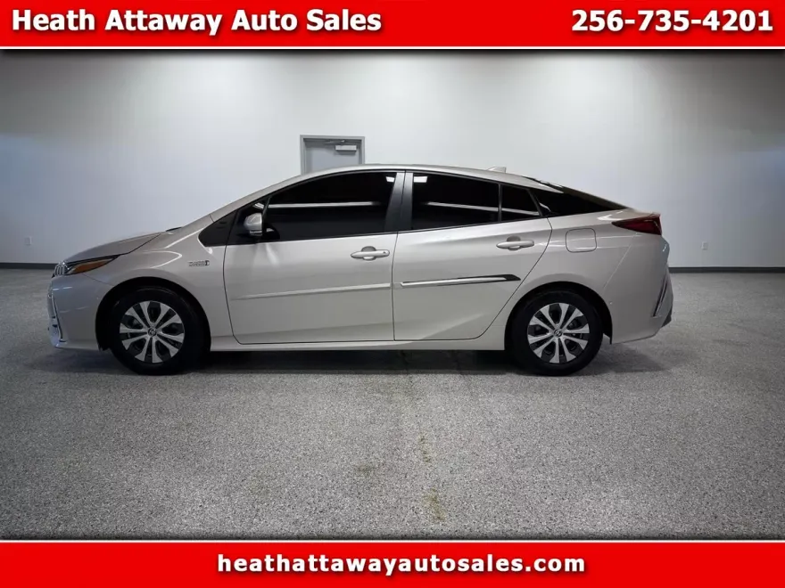 2021 Toyota Prius Prime photo 1
