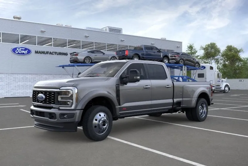 2026 Ford F-450 photo 1