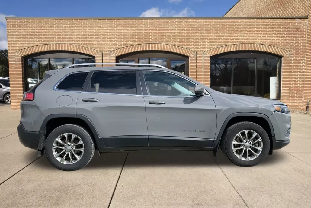 2020 Jeep Cherokee Latitude photo 1