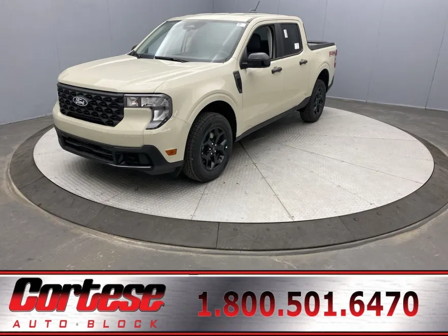2025 Ford Maverick XLT photo 1