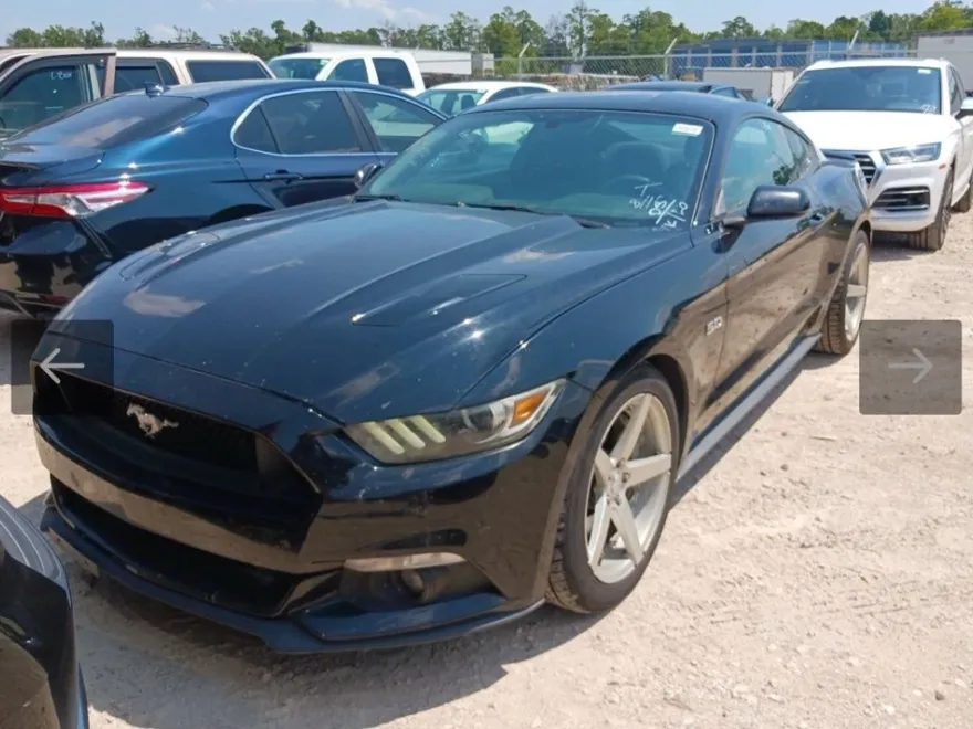 2015 Ford Mustang GT Premium photo 1